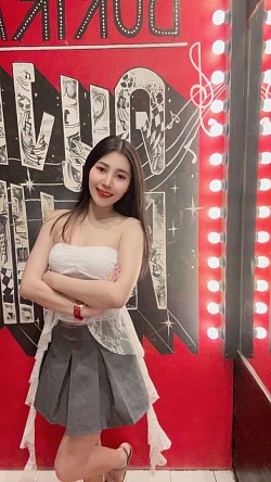 น้องแนนนี่